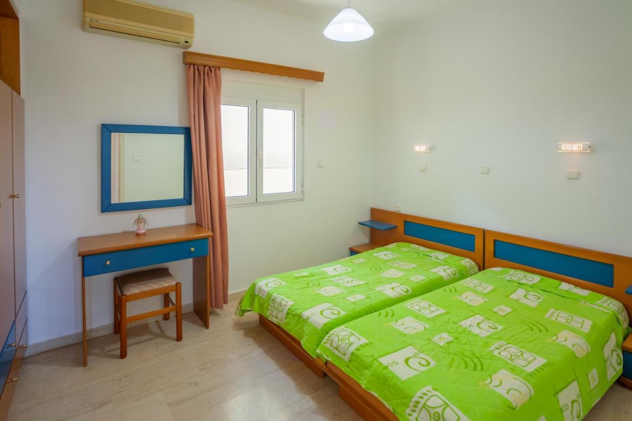 Kavousanos Apartments Istro Luaran gambar