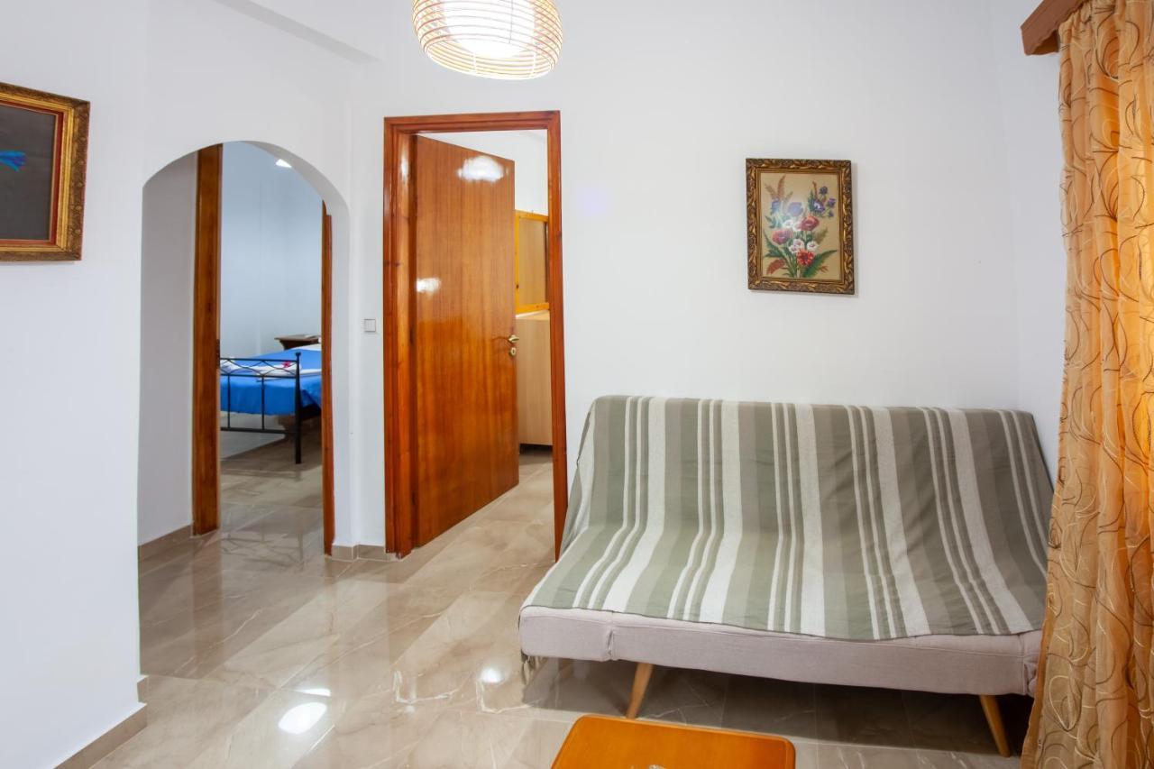 Kavousanos Apartments Istro Luaran gambar