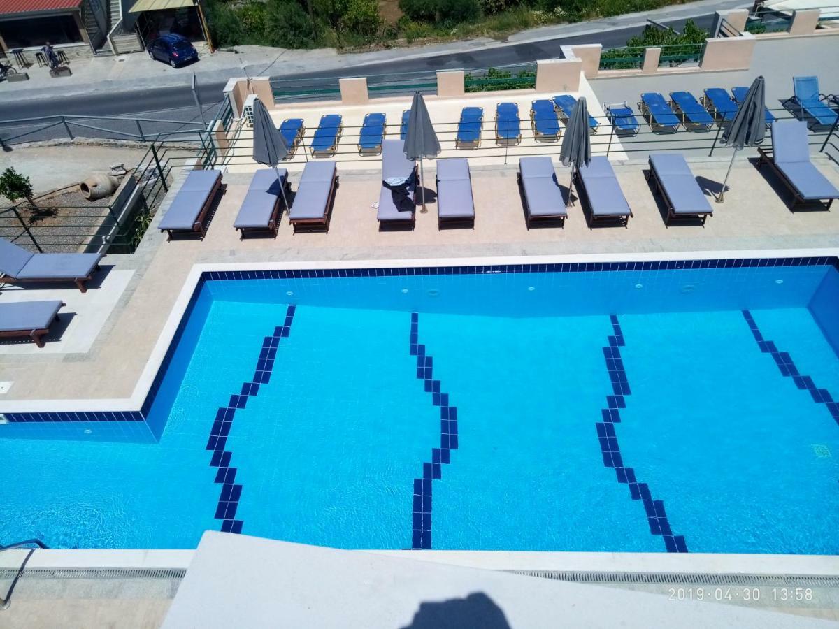 Kavousanos Apartments Istro Luaran gambar